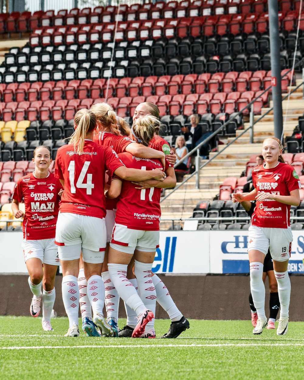 Matchbollssponsor privatperson DAM